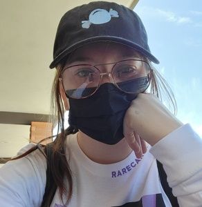 Meet your Posher, Paige